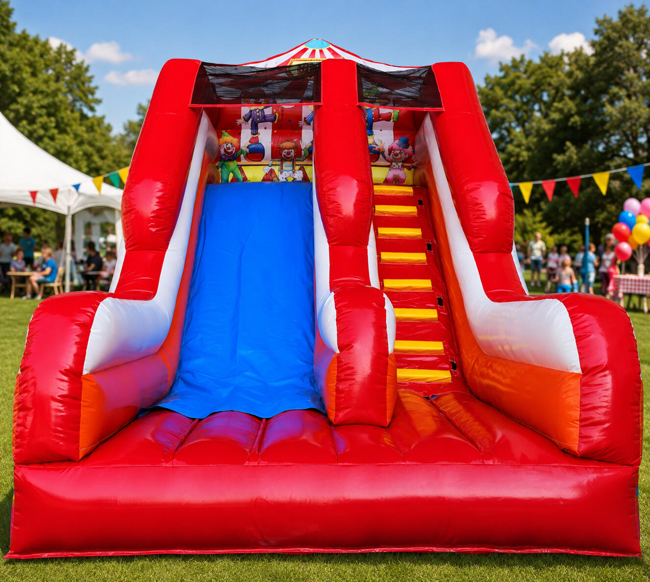 Riesenrutsche mieten in Nürnberg | Zirkuswelt XXL Rutsche | ATB Hüpfburgverleih Große aufblasbare Riesenrutsche „Zirkuswelt“ in Nürnberg mieten. Ideal für Kindergeburtstag, Firmenfeier, Schulfest und Events. Jetzt anfragen!
